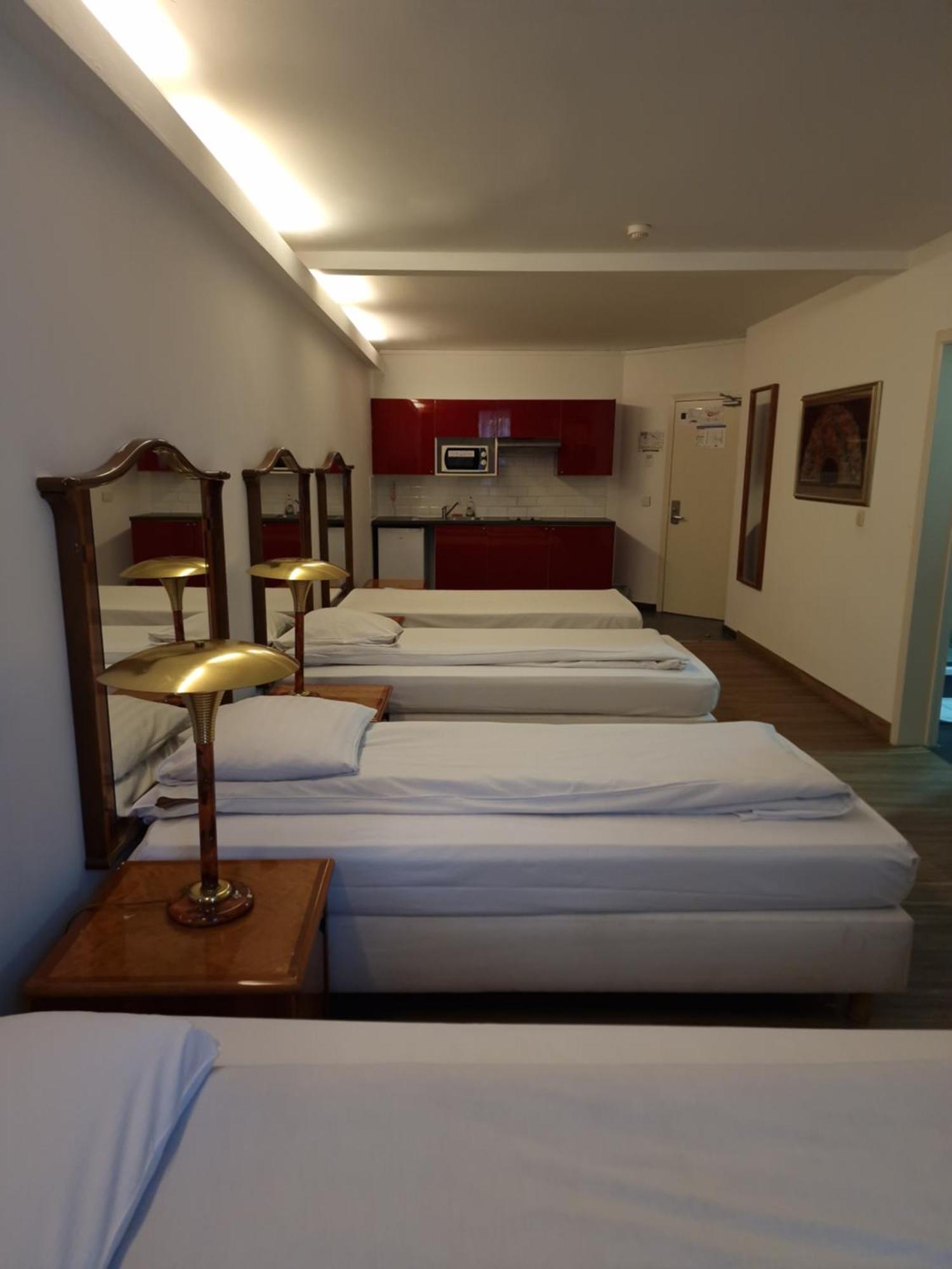 Sky Apart Hotel - Hotel Eurocap Jette Εξωτερικό φωτογραφία