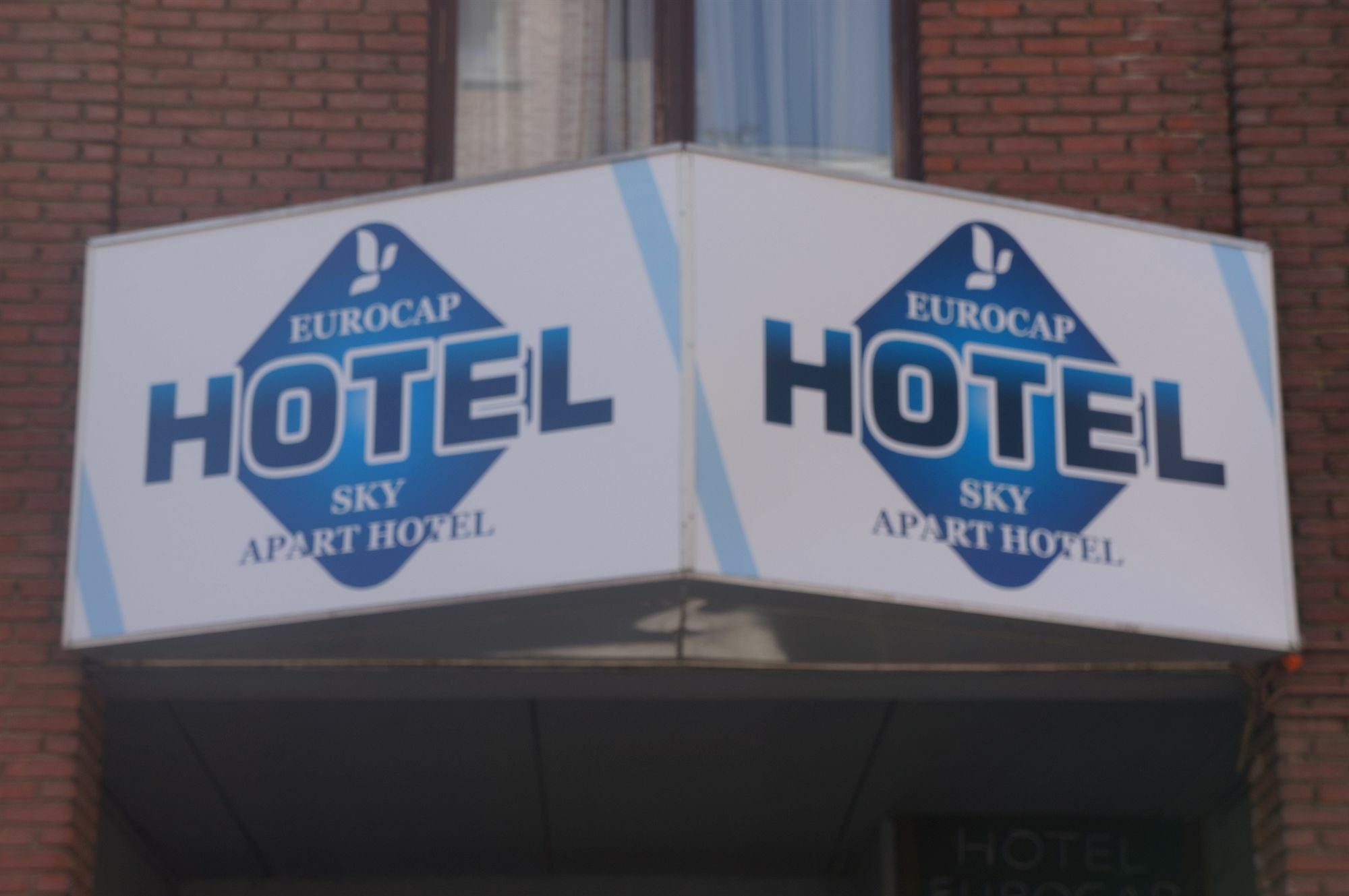 Sky Apart Hotel - Hotel Eurocap Jette Εξωτερικό φωτογραφία